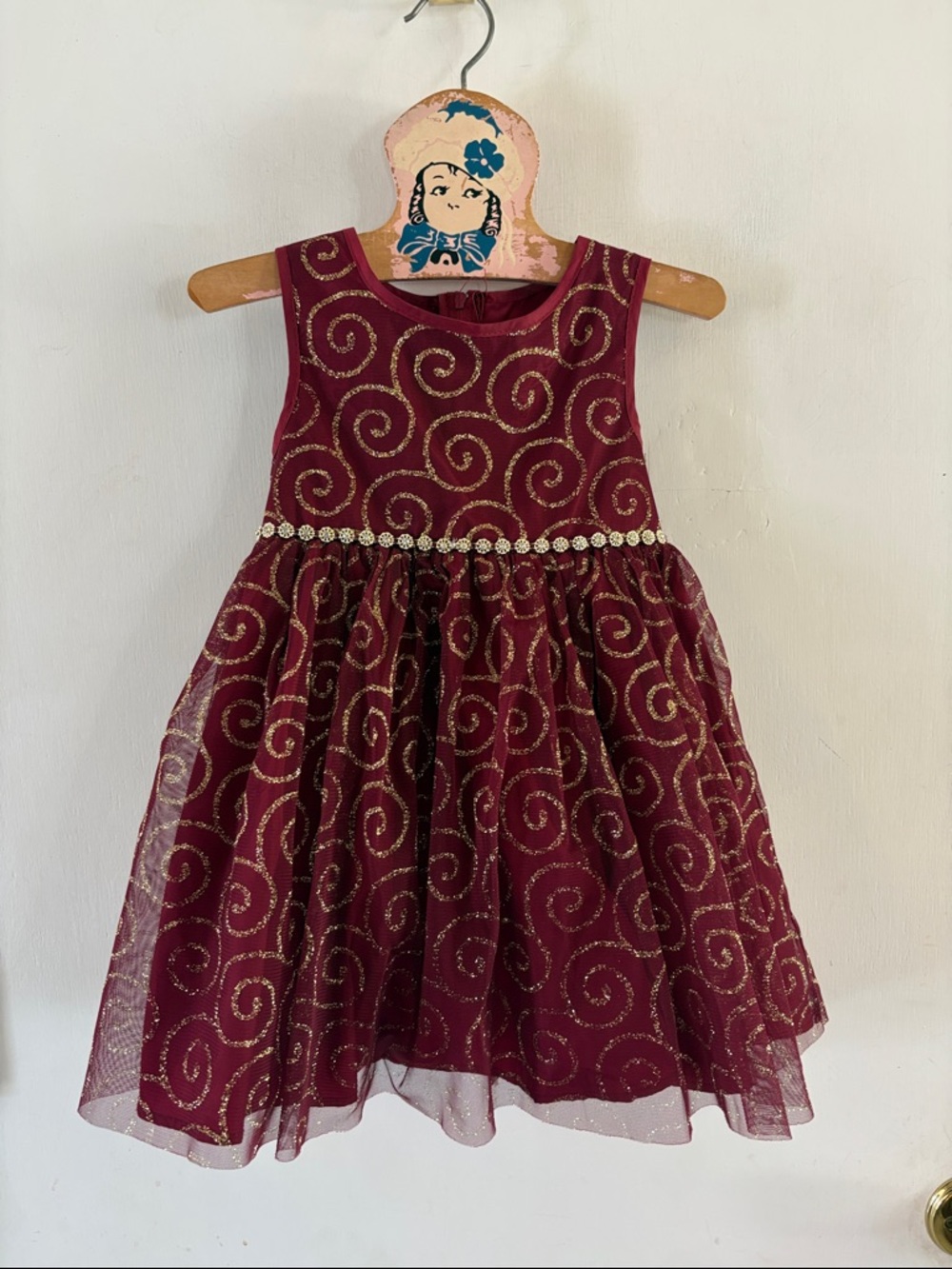 Rare Too burgundy dress gold glitter swirl design on mesh overlay Size 2T